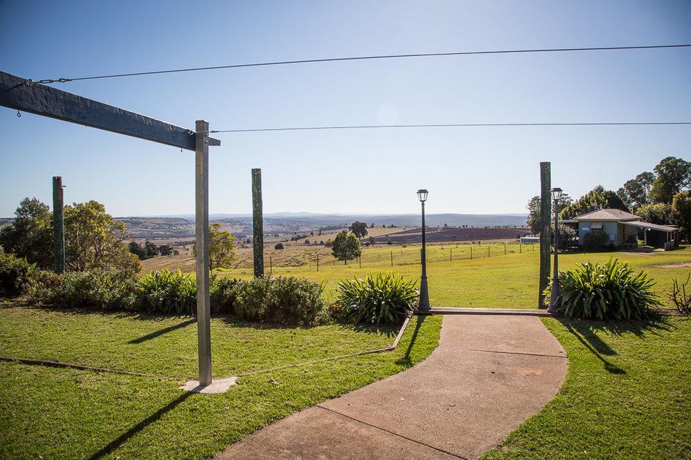 Hillview Cottages Kingaroy Exterior photo