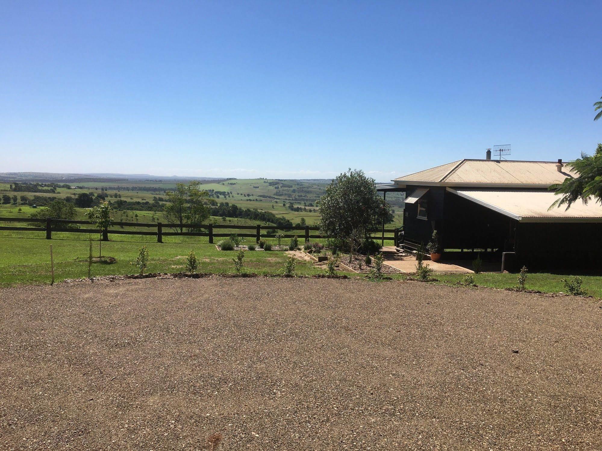 Hillview Cottages Kingaroy Exterior photo